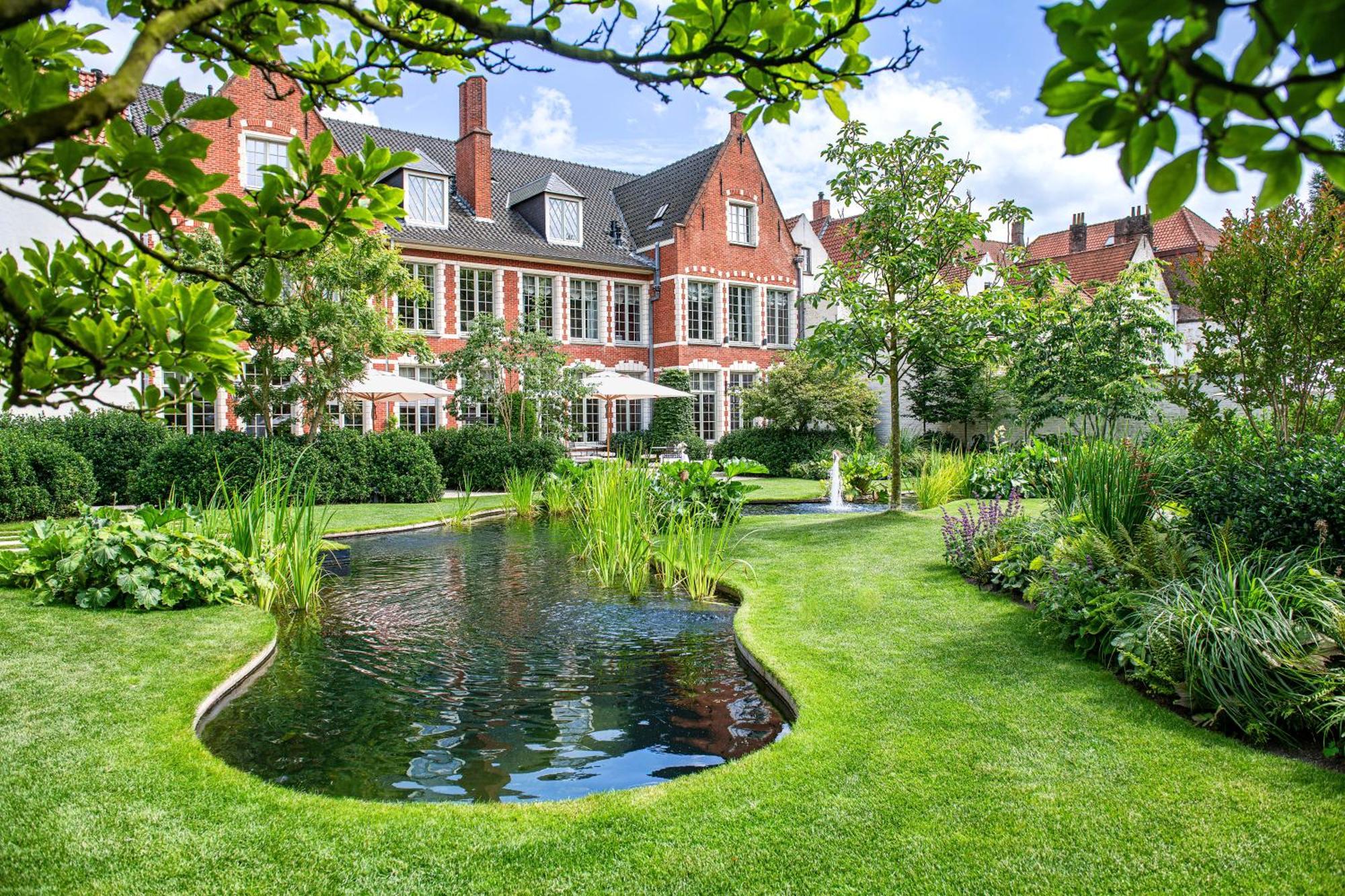 Bed & Breakfast The Notary Bruges